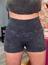 Load image into Gallery viewer, Jacey Washed Seamless High Waisted Shorts Black

