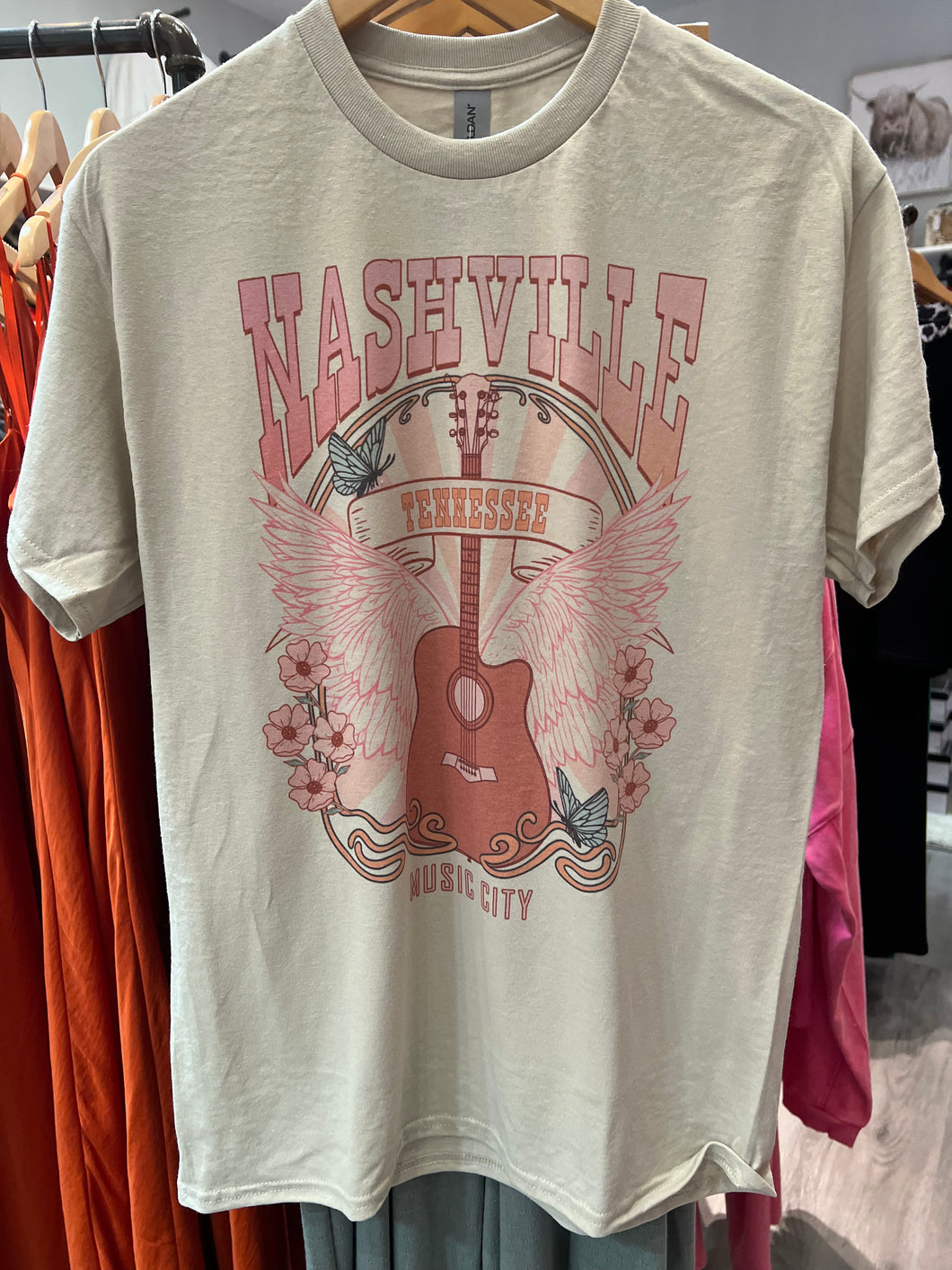 Nashville Guitar Graphic T-Shirt