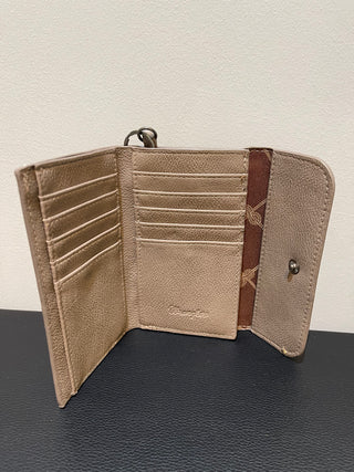 Wrangler Studded Accents Tri-Fold Key-Chain Wallet Khaki
