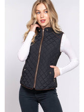 Load image into Gallery viewer, Sydney Quilted Vest Black
