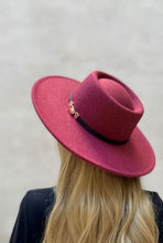 Load image into Gallery viewer, Josie Boater Hat With Buckle Trim
